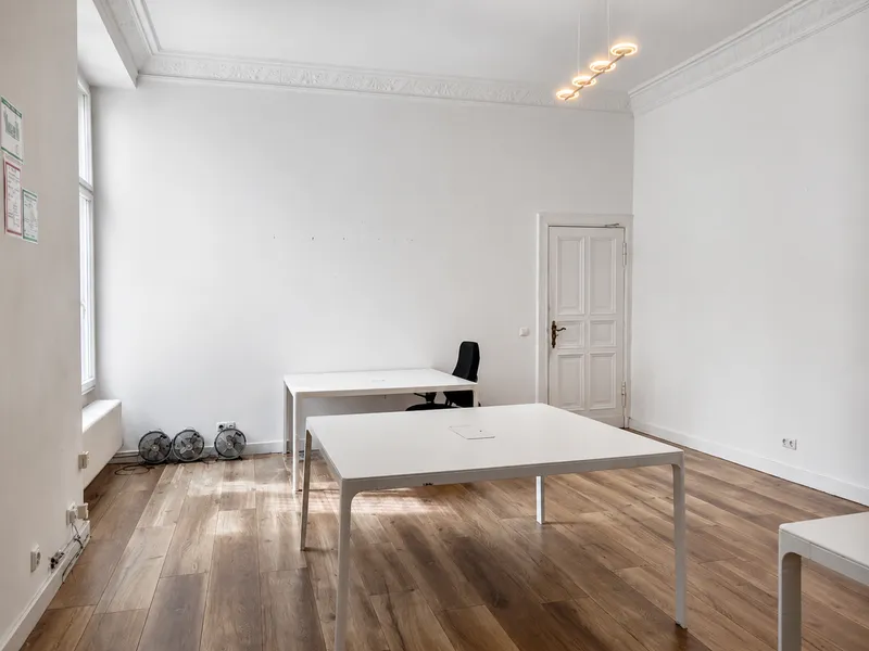 Großzügige Altbauwohnung nahe Kurfürstendamm – ca. 130 m² in ruhiger Innenhoflage — photo 1